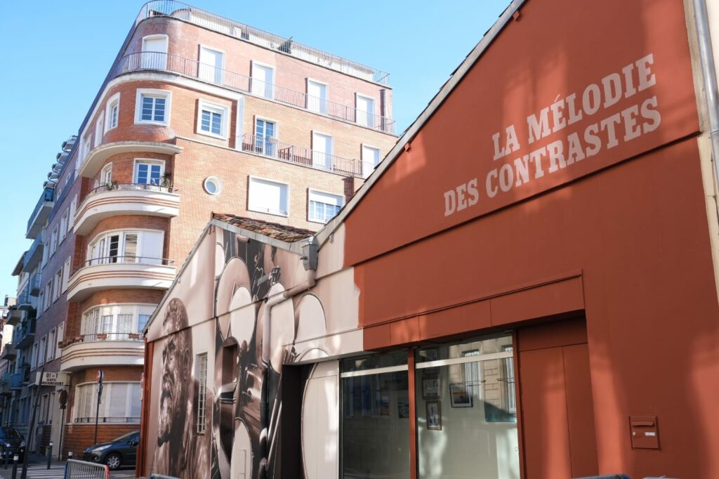 La Mélodie des Contrastes – fresque murale de Rémi Tournier